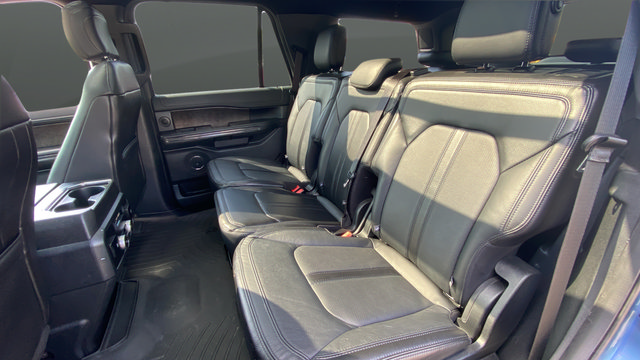 Used 2020 Ford Expedition Limited w/ Special Edition Package AWD/4WD image 24