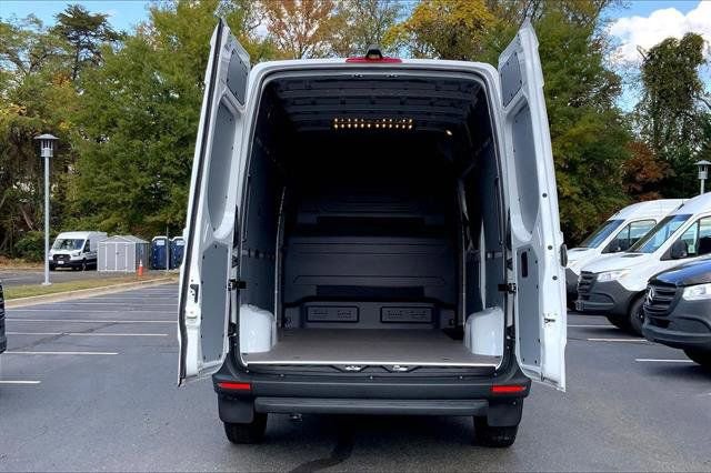 New 2026 Mercedes-Benz Sprinter 144 Cargo image 22