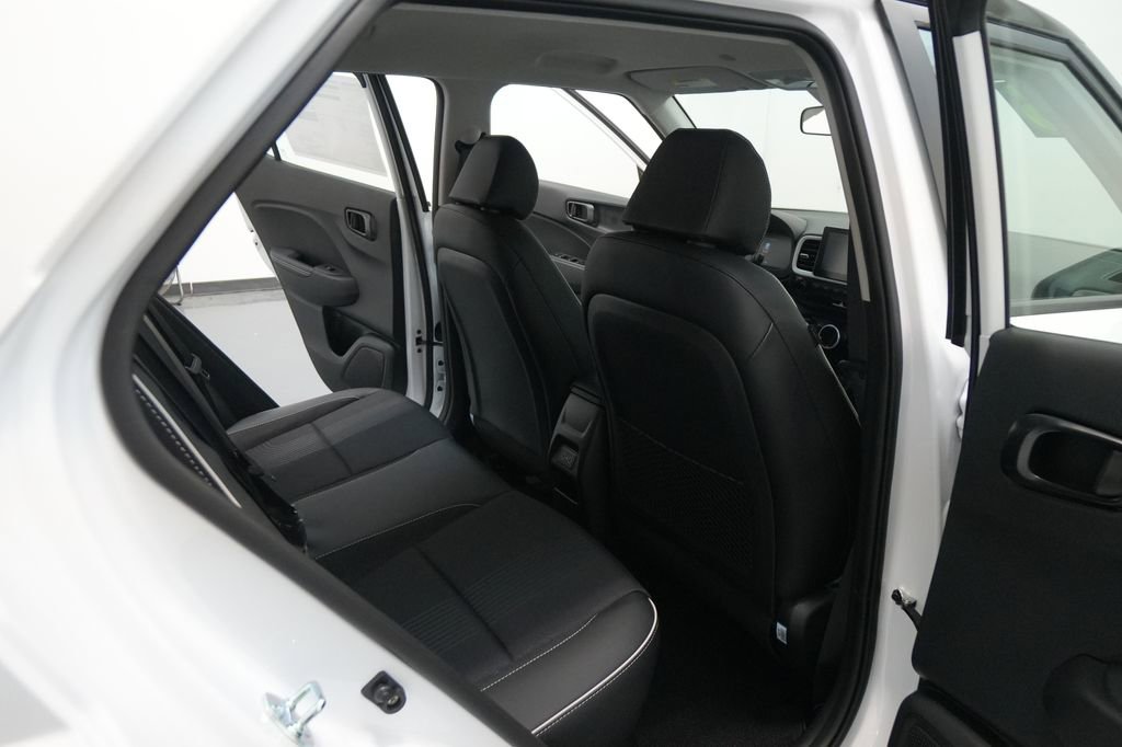 New 2026 Hyundai Venue SEL image 22