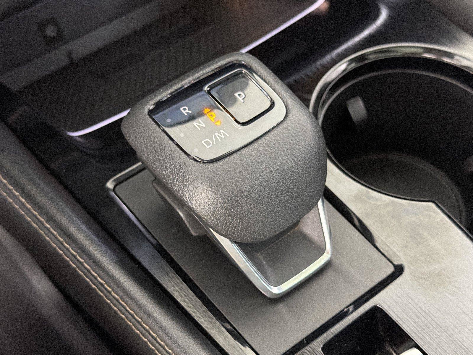 Used 2021 Nissan Rogue Platinum FWD image 33