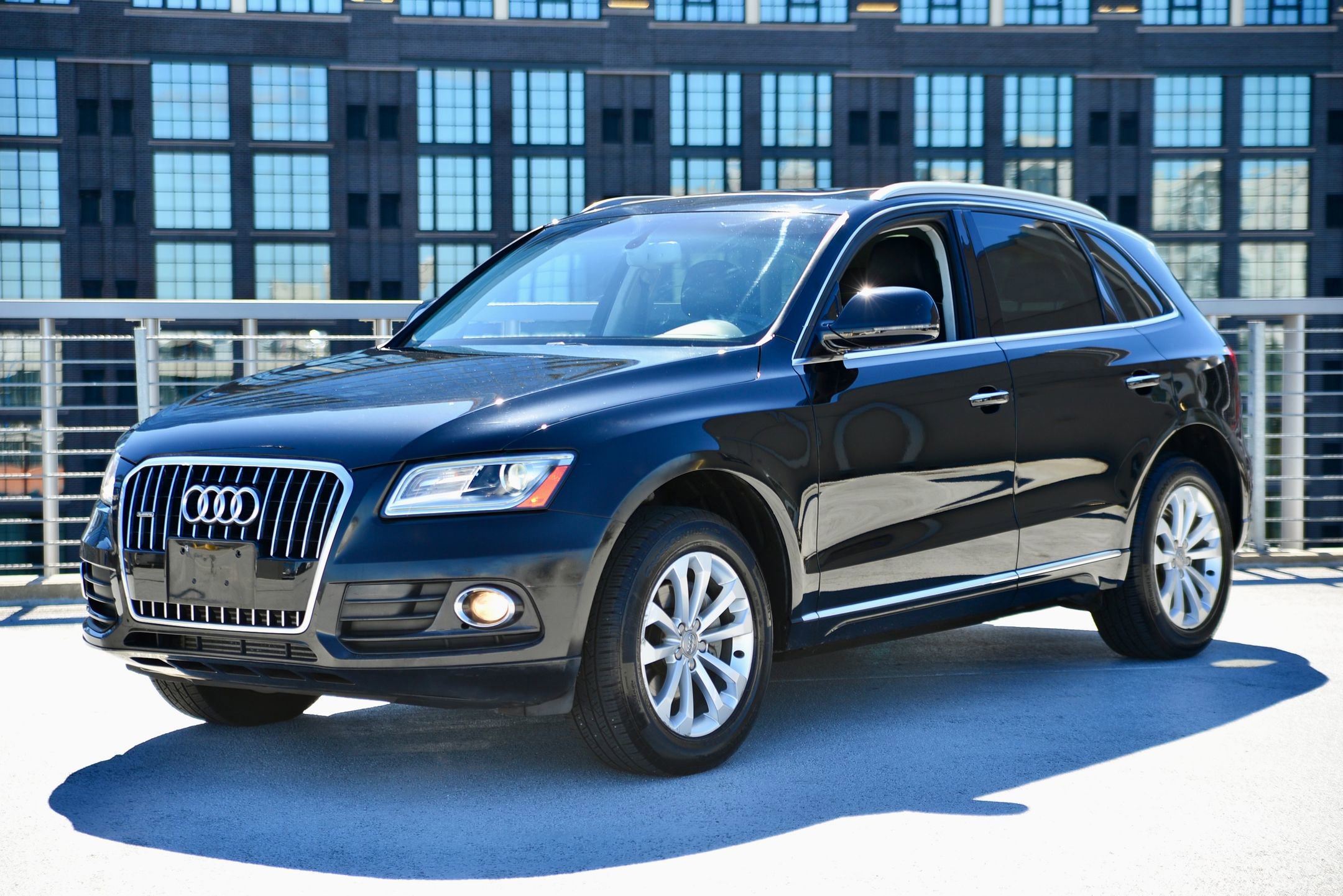 Used 2016 Audi Q5 2.0T Premium Plus w/ Technology Package