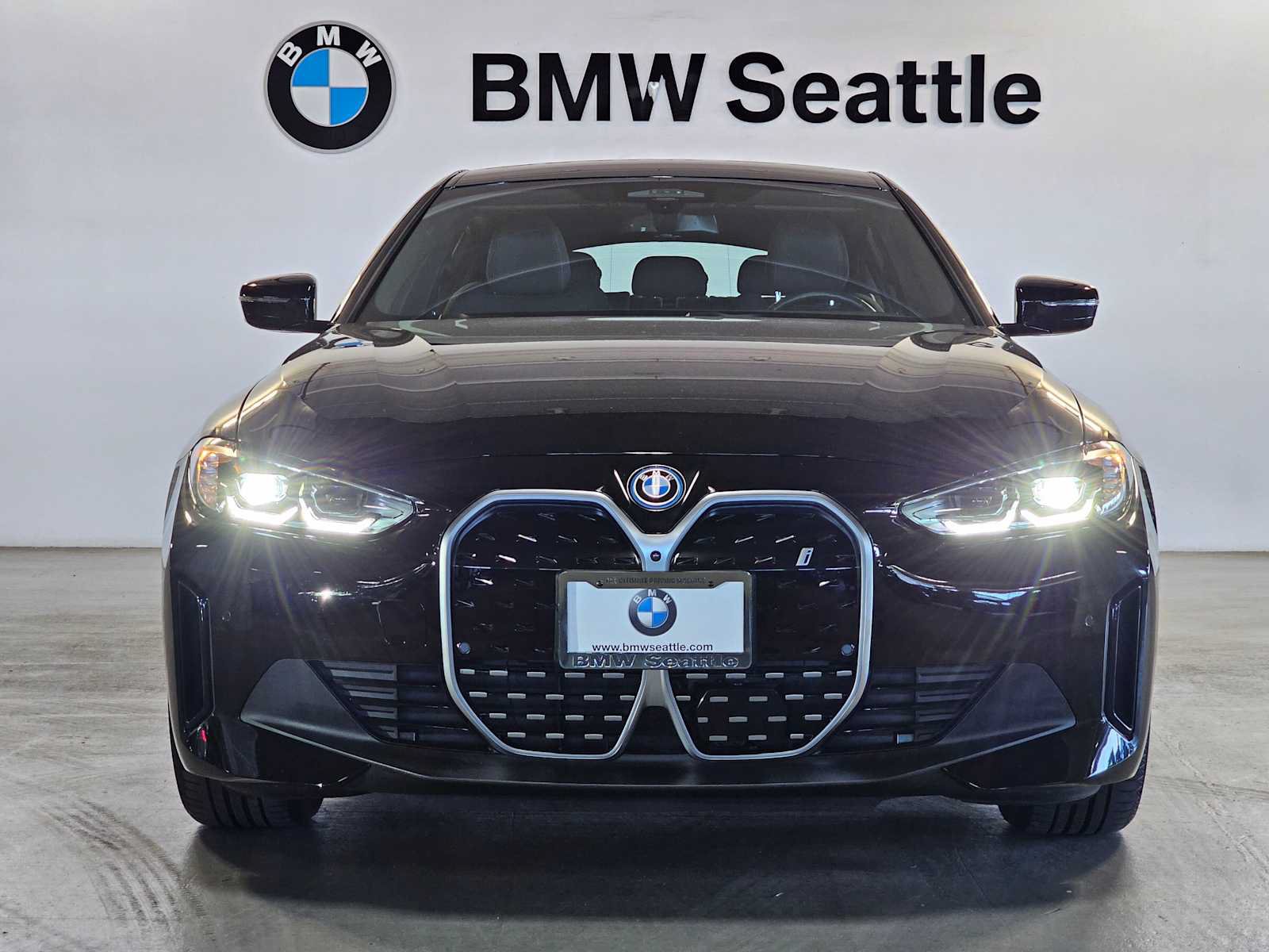 Certified 2023 BMW i4 eDrive35 RWD image 6