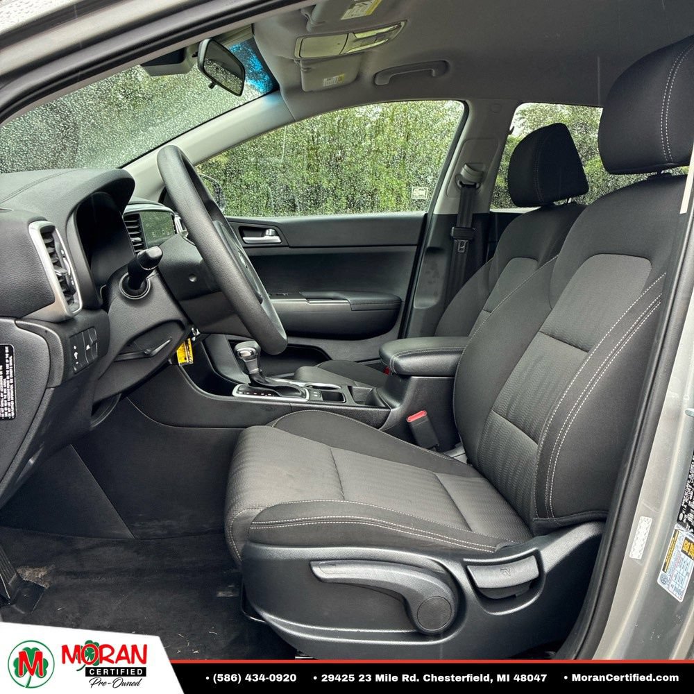 Used 2022 Kia Sportage LX FWD image 12