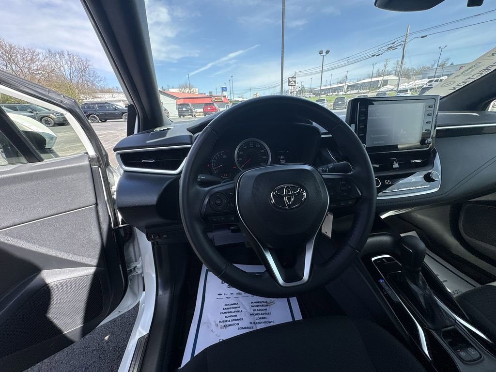 Used 2022 Toyota Corolla SE image 11