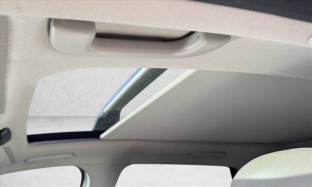 Used 2023 Kia Sorento SX image 10