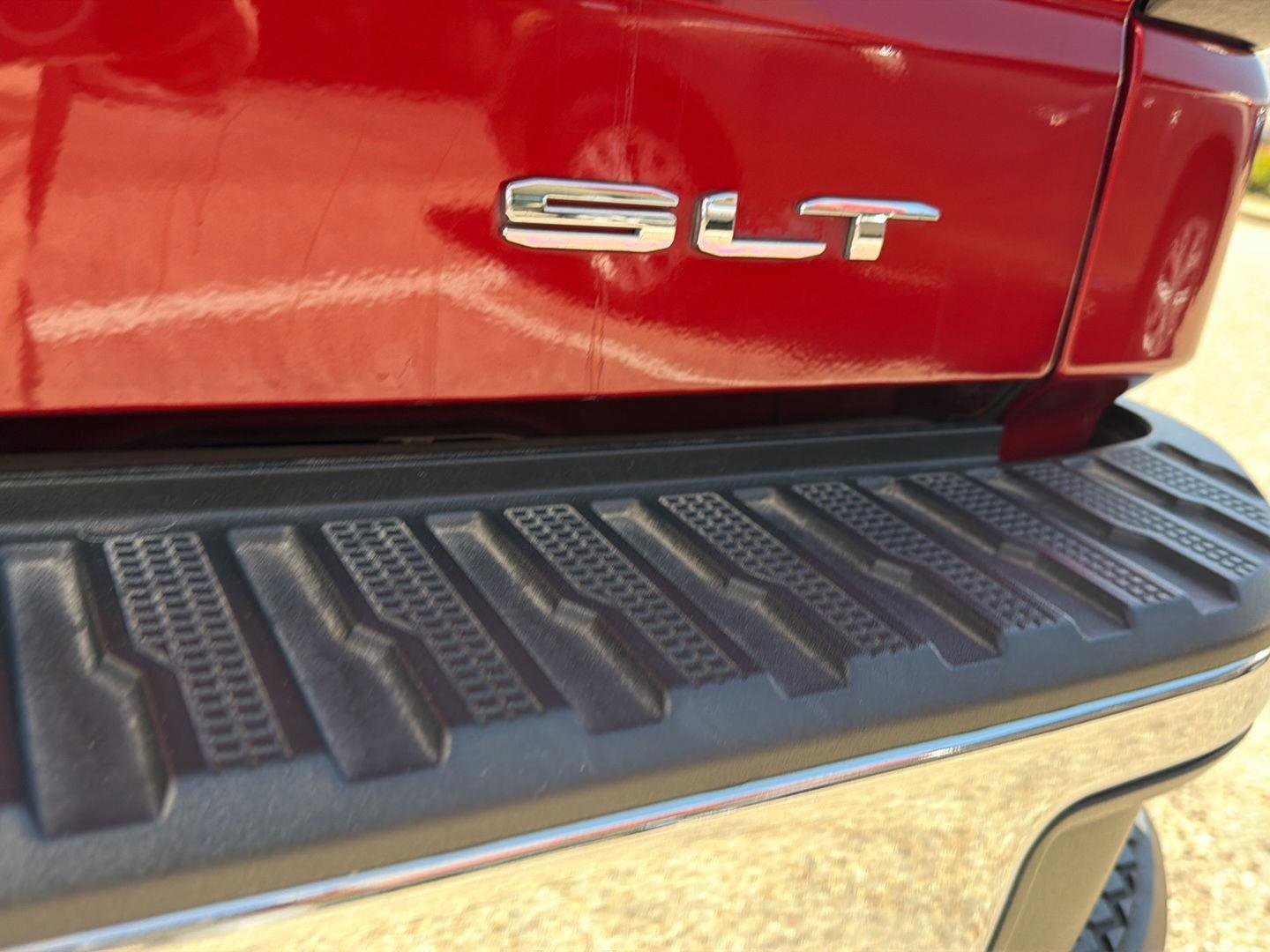 Used 2023 GMC Sierra 1500 SLT image 6