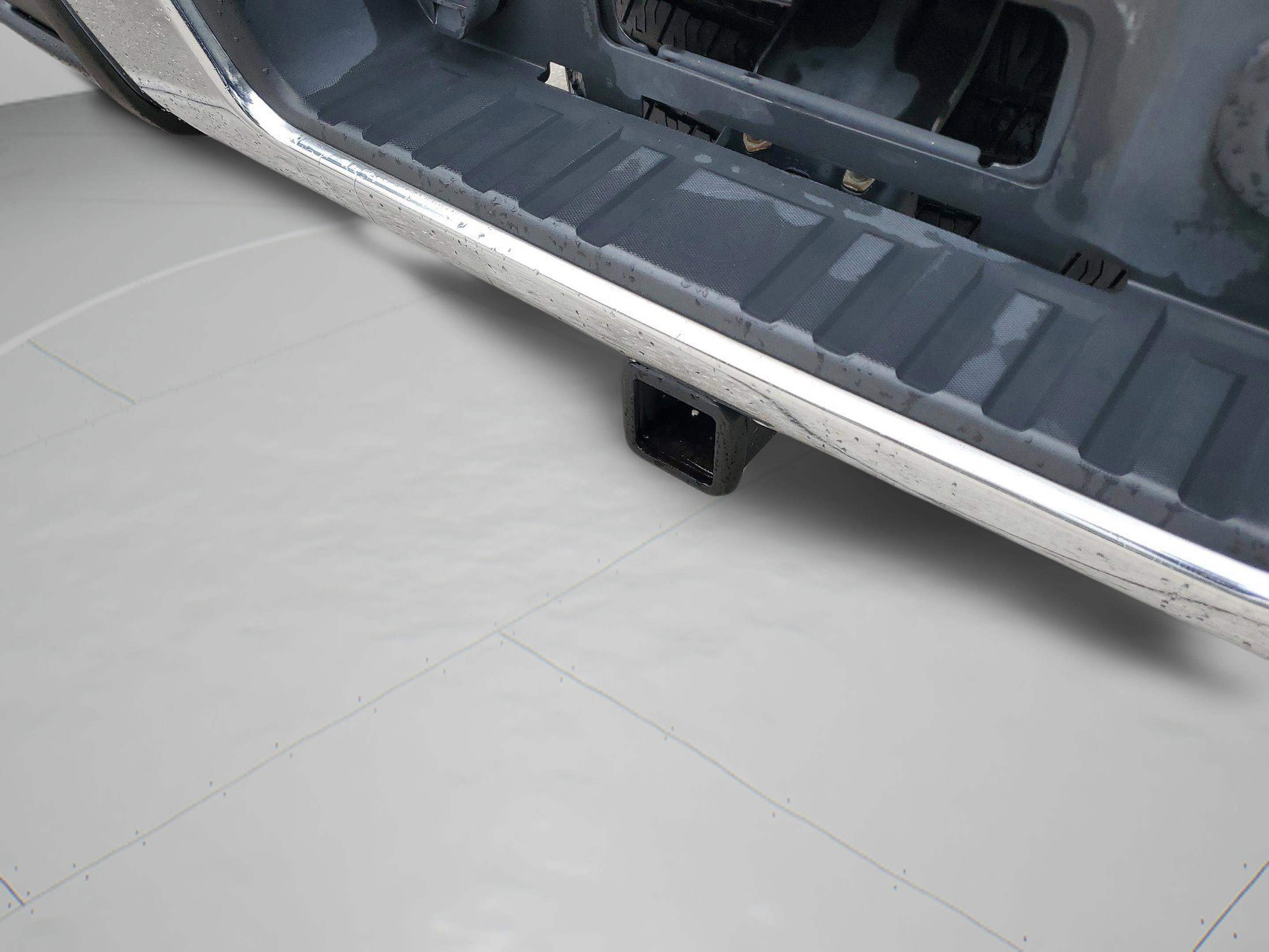 Used 2017 GMC Canyon SLE w/ Nightfall Edition image 21