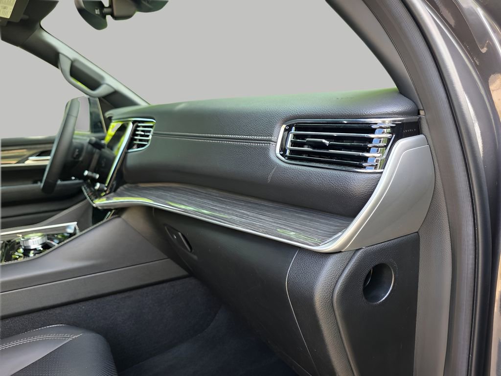 Used 2022 Jeep Wagoneer Series III image 16