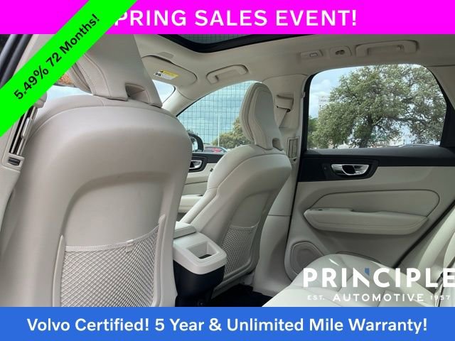 Certified 2025 Volvo XC60 B5 Core image 32