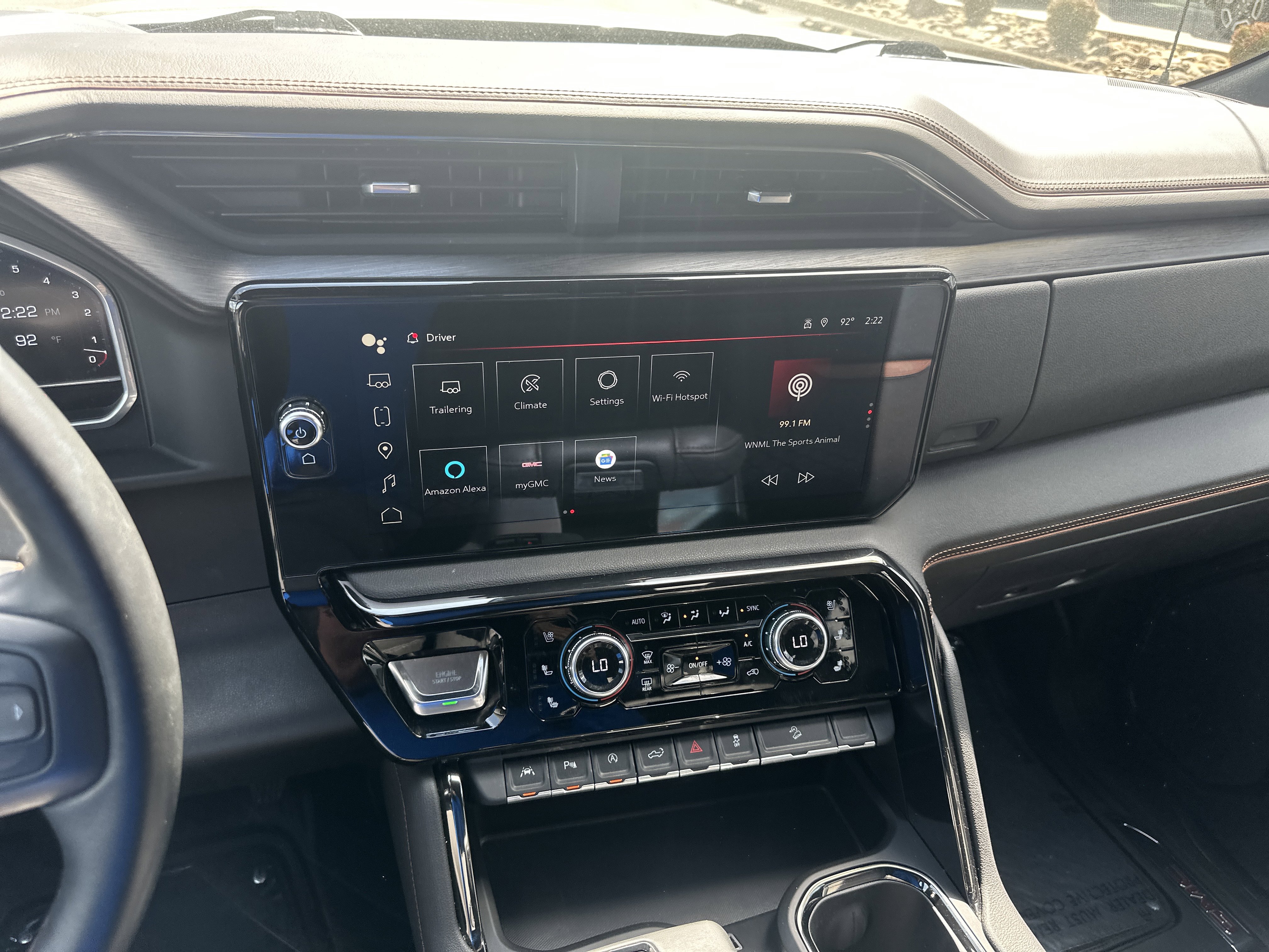 Used 2024 GMC Sierra 1500 AT4 w/ Technology Package image 38