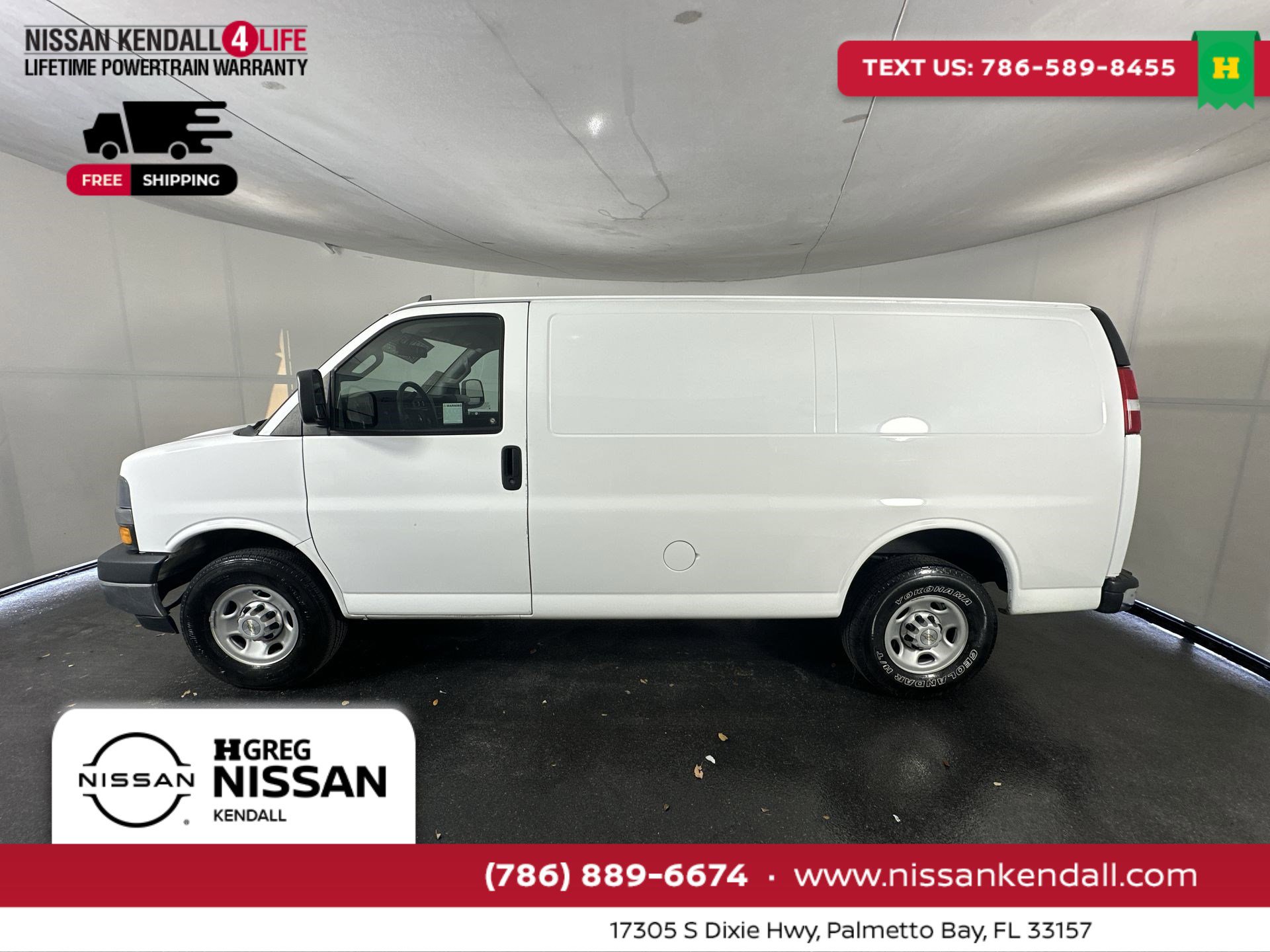 Used 2022 Chevrolet Express 2500 w/ Driver Convenience Package image 7