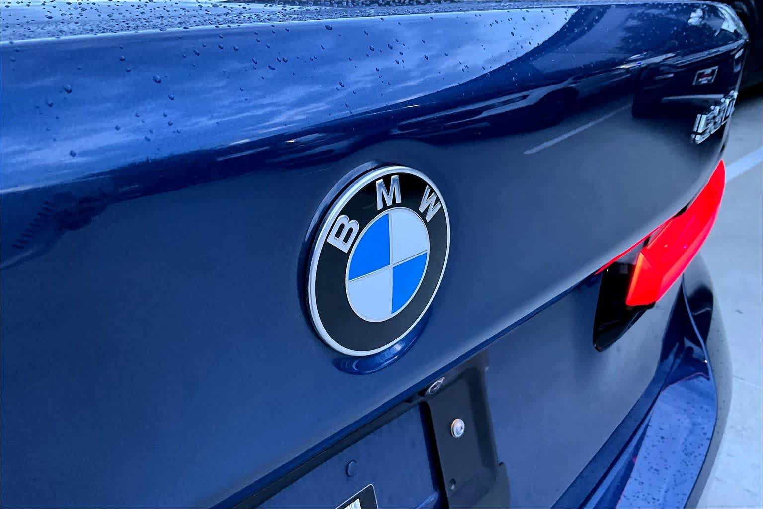 Used 2023 BMW 530i w/ Premium Package RWD image 34