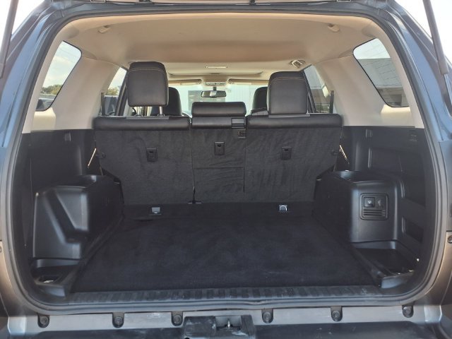 Used 2019 Toyota 4Runner SR5 Premium AWD/4WD image 7