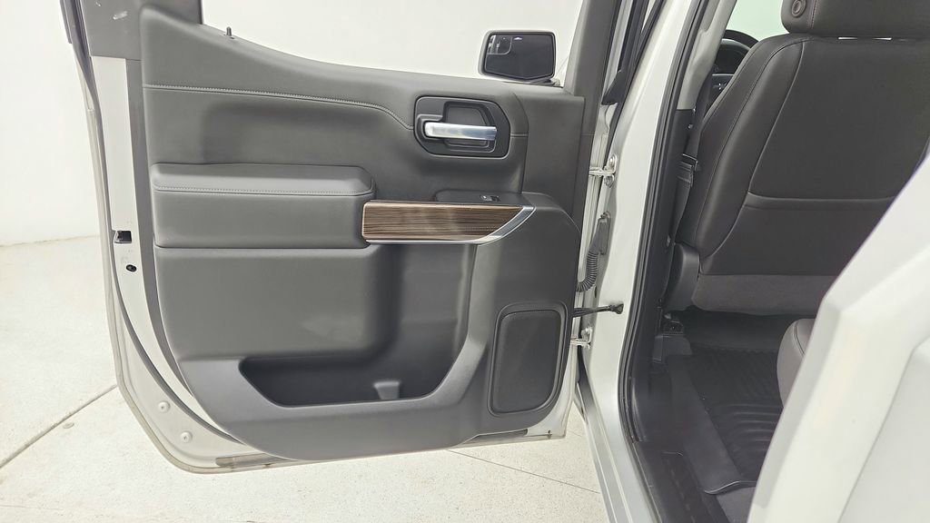 Used 2019 Chevrolet Silverado 1500 RST w/ All-Star Edition RWD image 29