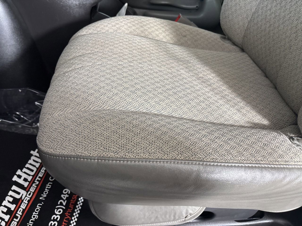 Used 2017 Chevrolet Express 3500 LT w/ LT Preferred Equipment Group image 11