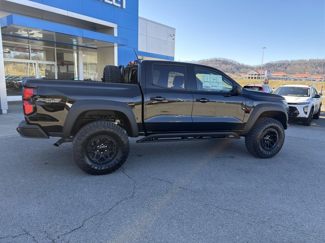 New 2026 Chevrolet Colorado ZR2 w/ ZR2 Bison Edition AWD/4WD image 3