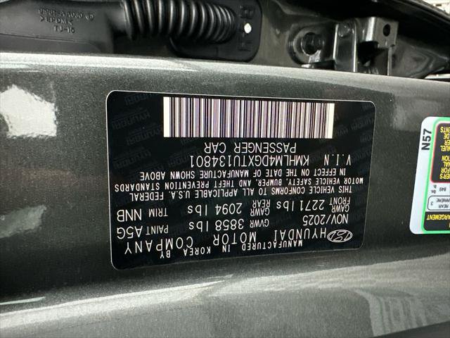 New 2026 Hyundai Elantra SEL Sport FWD image 30