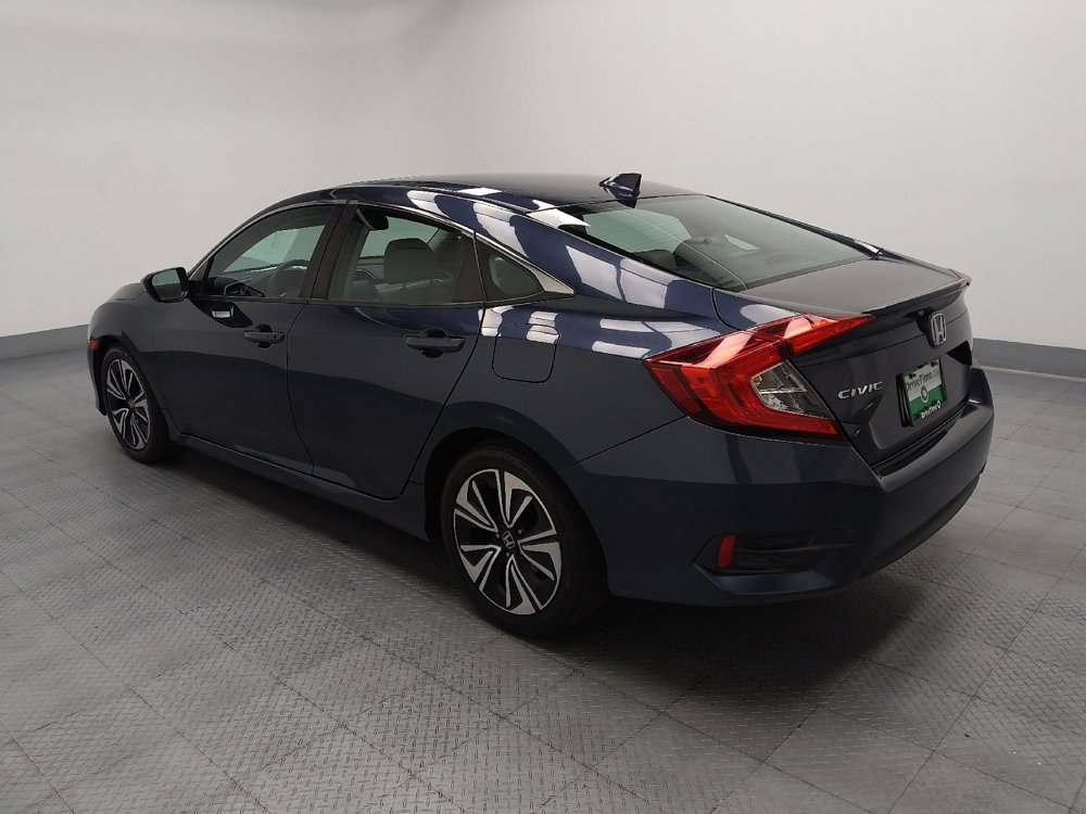 Used 2017 Honda Civic EX-T image 3