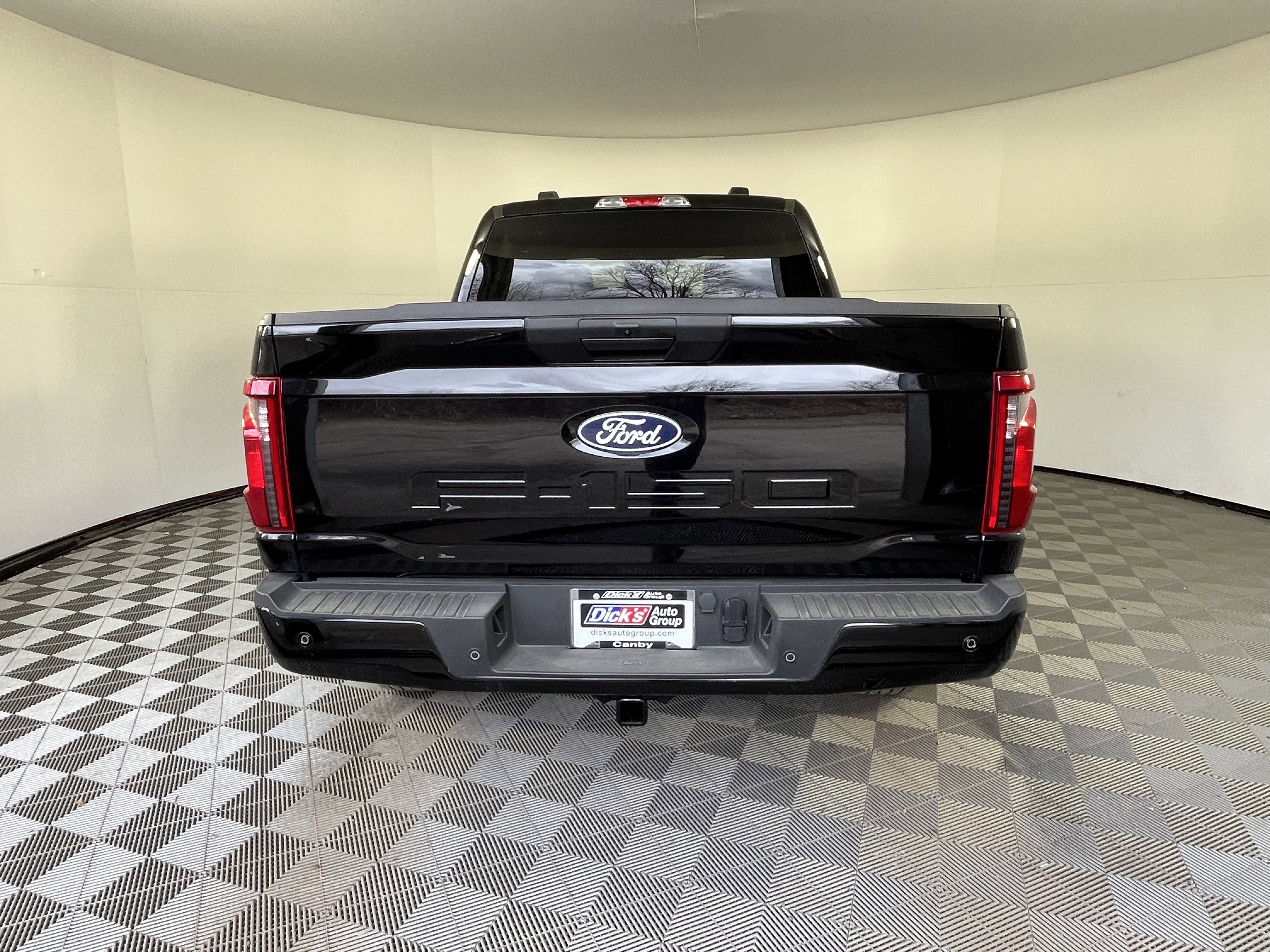 Used 2025 Ford F150 STX w/ Equipment Group 200A image 4