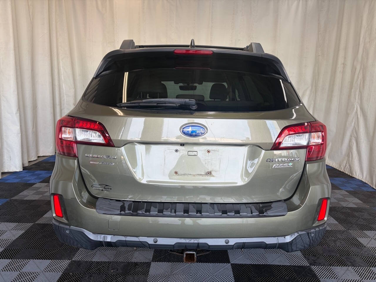 Used 2017 Subaru Outback 2.5i Limited AWD/4WD image 7