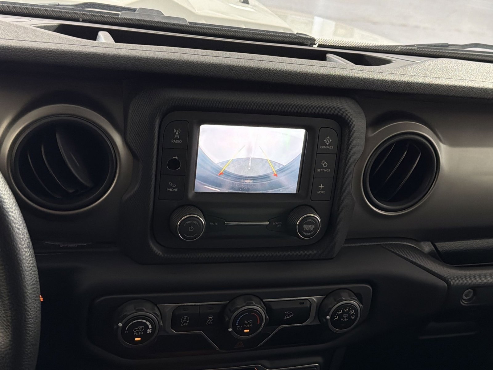Used 2020 Jeep Wrangler Unlimited Sport AWD/4WD image 19