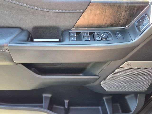 Used 2024 Ford F250 Lariat w/ Sport Appearance Package AWD/4WD image 35