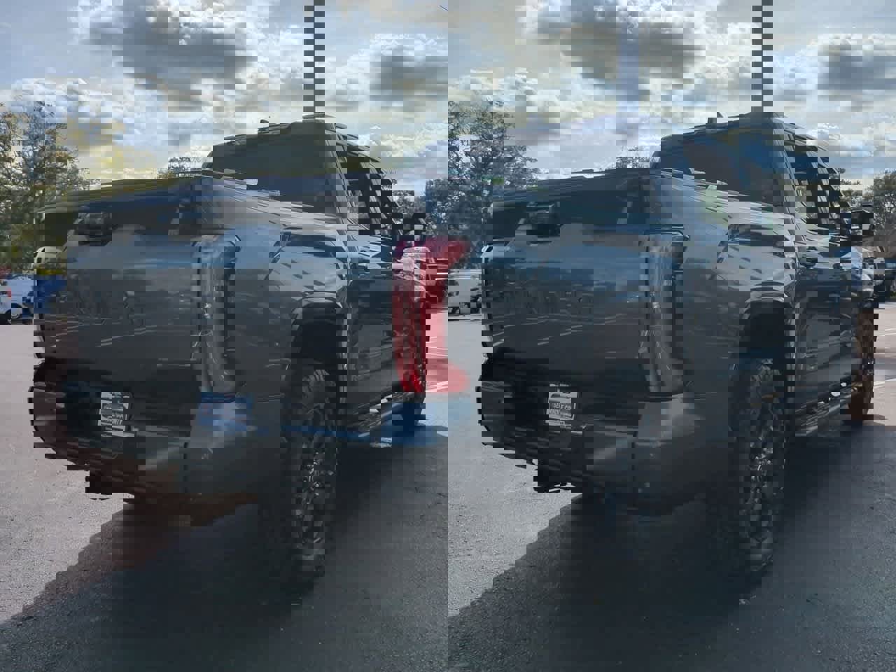 Used 2023 Toyota Tundra Platinum image 8