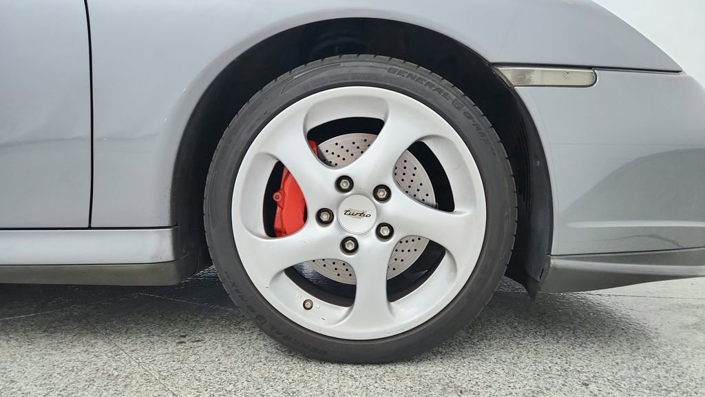 Used 2003 Porsche 911 Turbo image 14