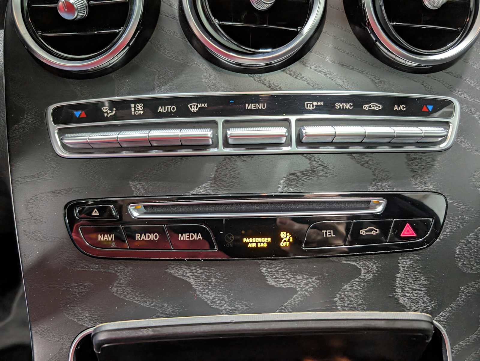 Certified 2019 Mercedes-Benz GLC 300 GLC 300 image 24