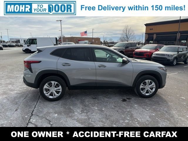 Used 2024 Chevrolet Trax LS w/ Driver Confidence Package image 6