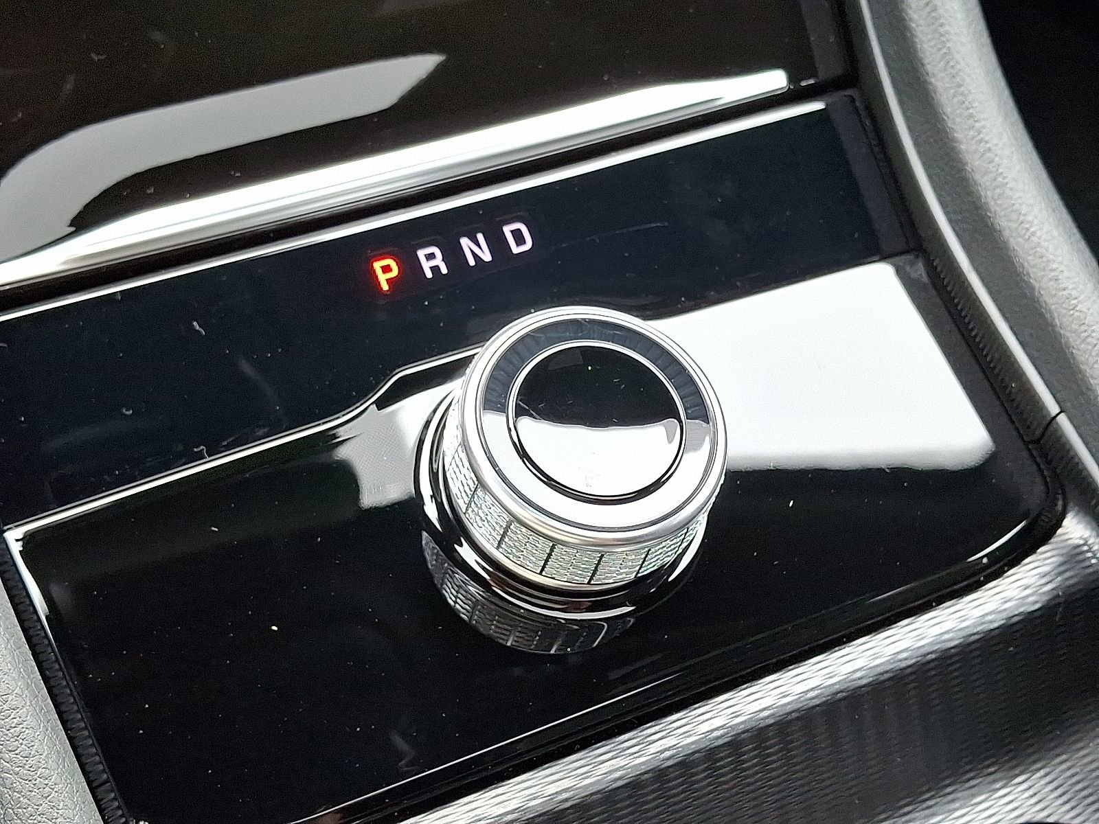 New 2025 Jeep Grand Cherokee Laredo w/ MOPAR Finishing Package image 10