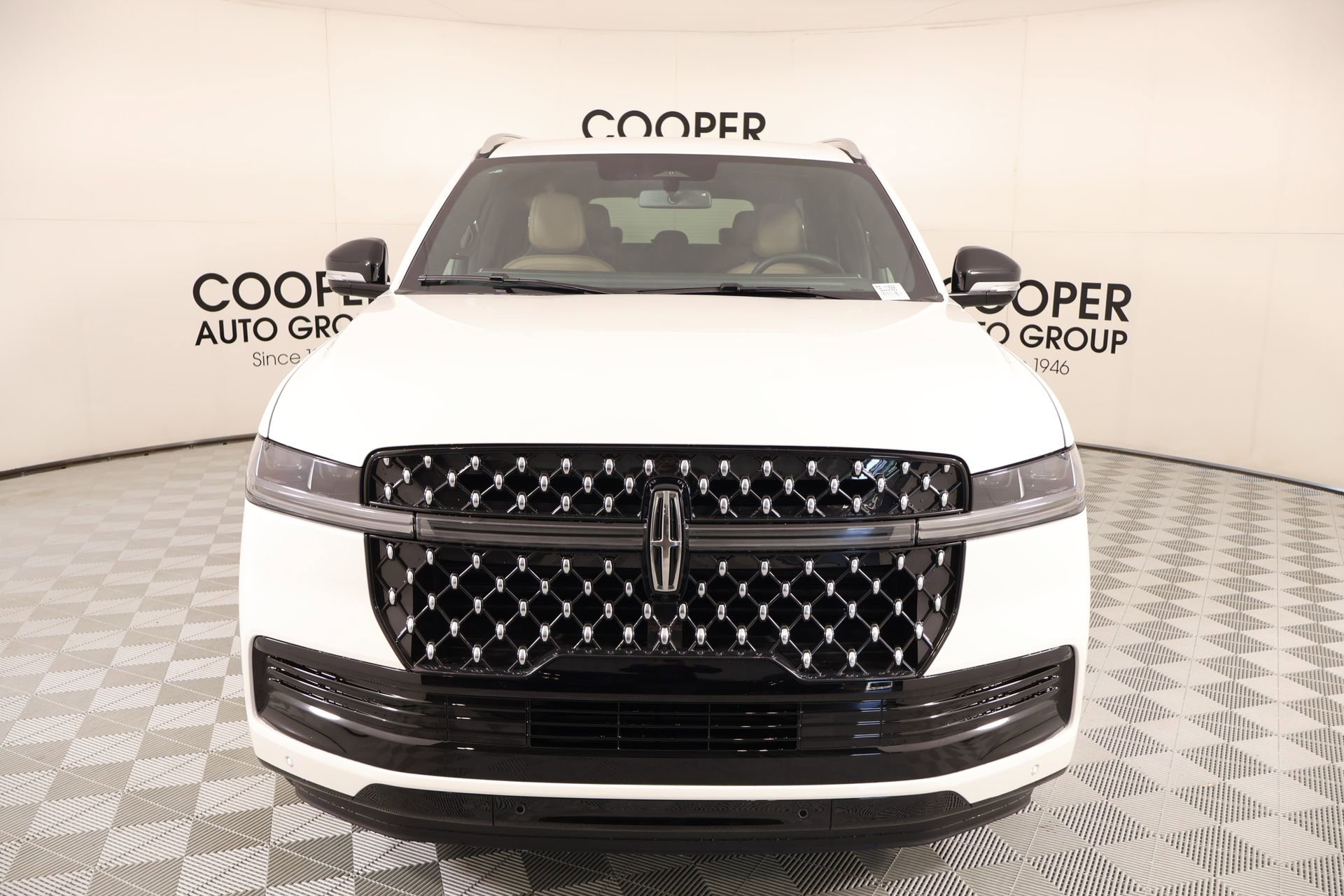New 2026 Lincoln Navigator L Black Label AWD/4WD image 9