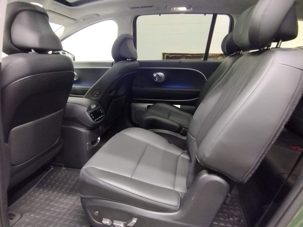 New 2026 Hyundai Ioniq 9 Calligraphy image 33