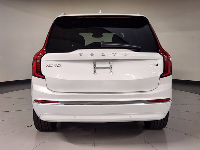 Certified 2026 Volvo XC90 B6 Plus w/ Protection Package Premier AWD/4WD image 10