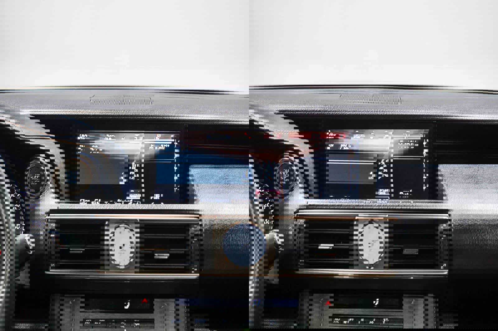 Used 2019 Lexus IS 300 w/ Navigation Package RWD image 14