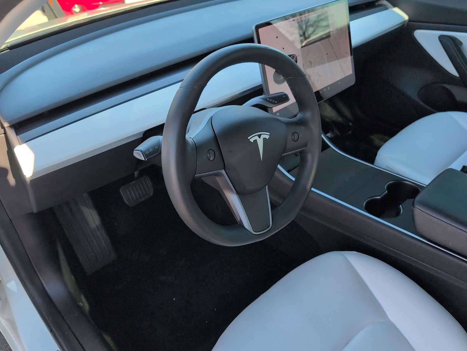 Used 2019 Tesla Model 3 Standard Range Plus image 10