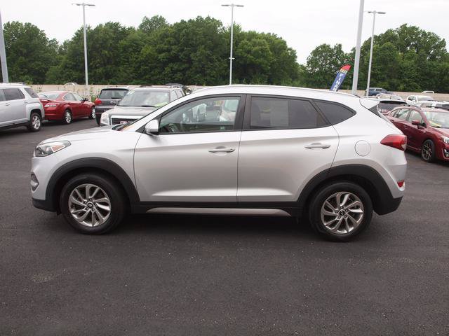 Used 2017 Hyundai Tucson SE AWD/4WD image 3
