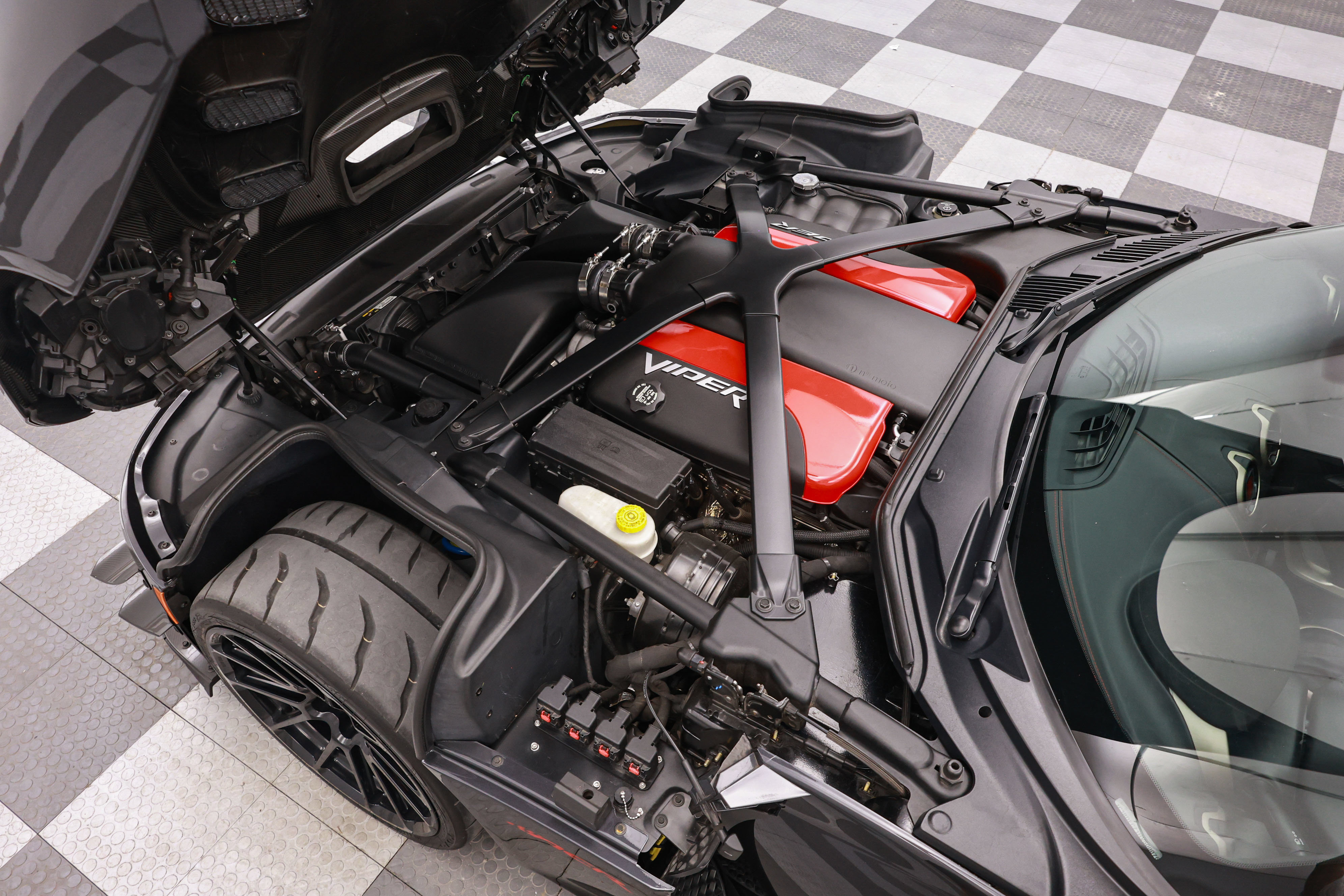 Used 2017 Dodge Viper ACR w/ Extreme Aero Package RWD image 3