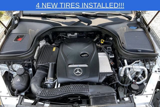 Used 2017 Mercedes-Benz GLC 300 4MATIC image 32