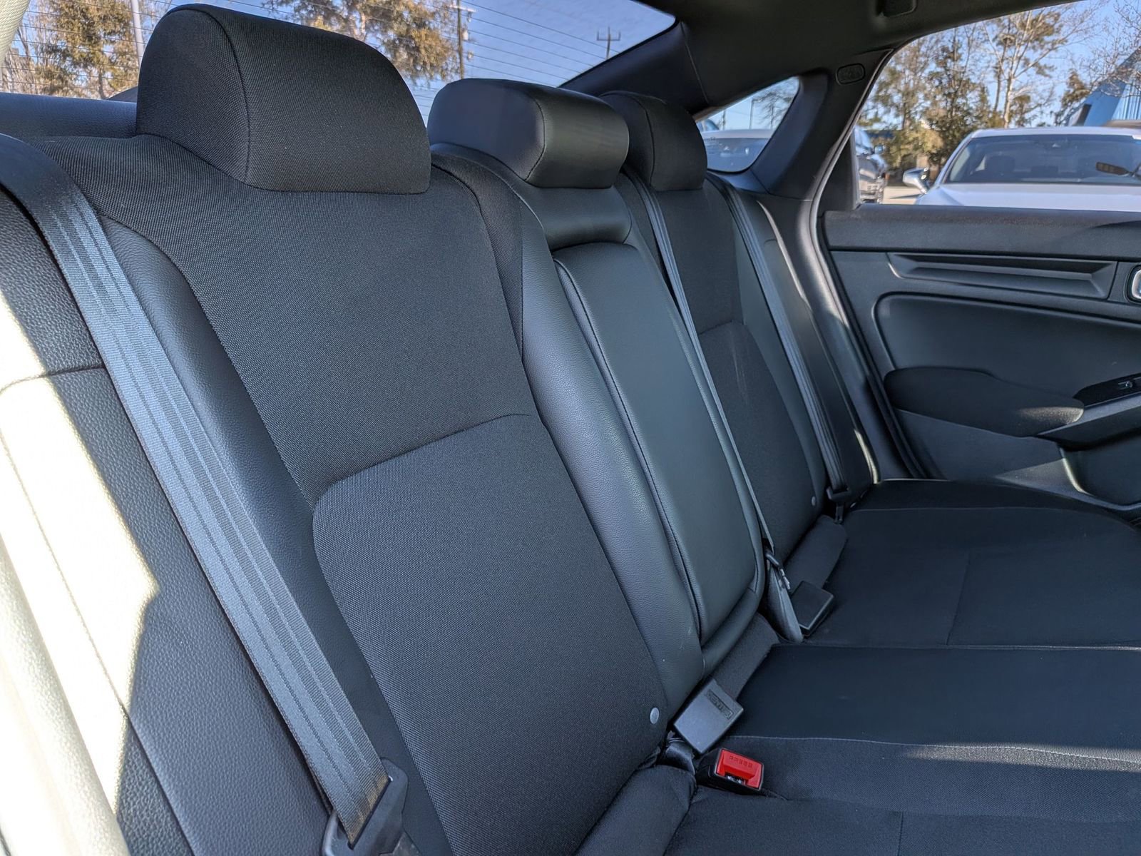 Used 2025 Honda Civic Sport image 32