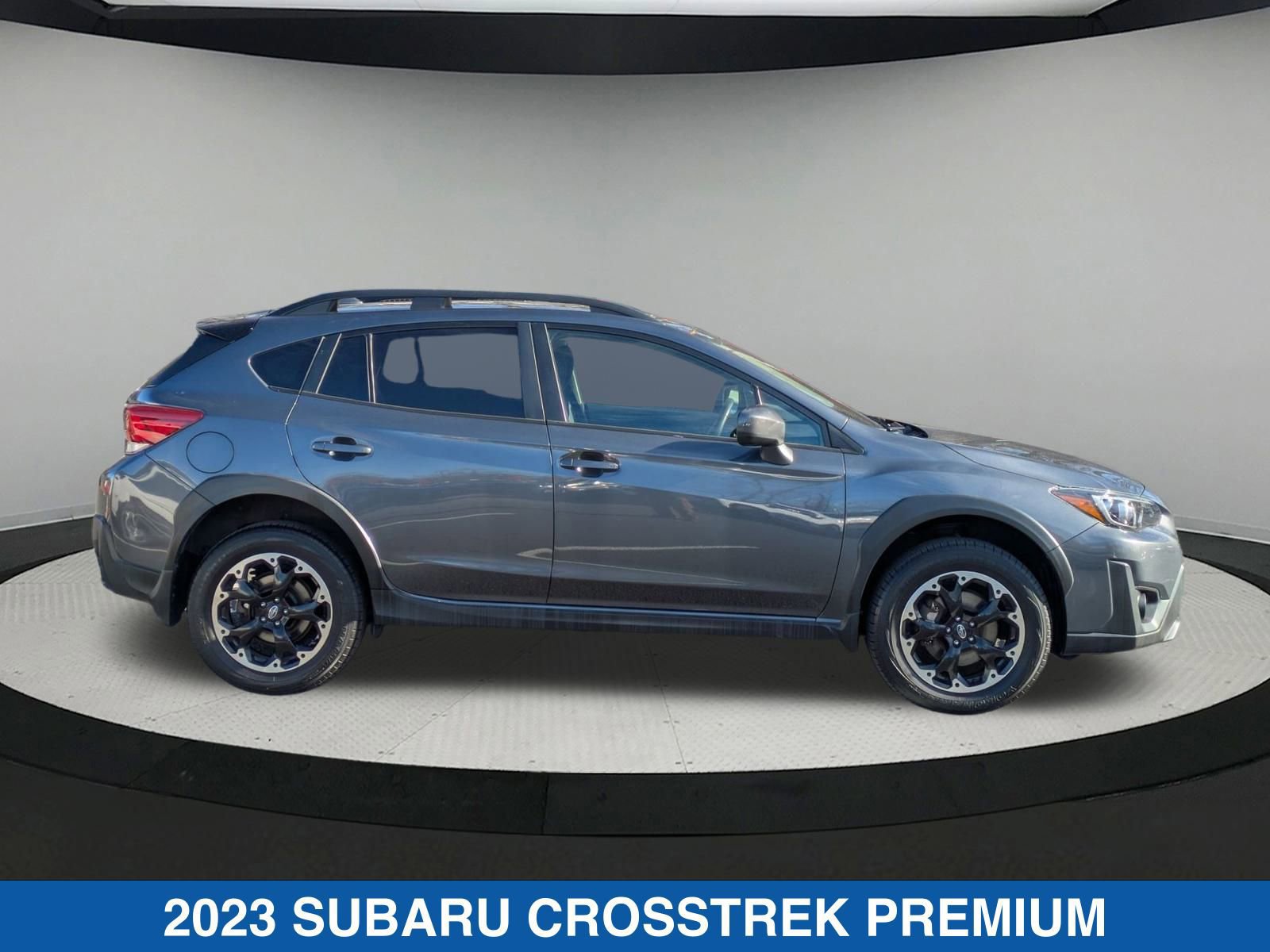 Certified 2023 Subaru Crosstrek 2.0i Premium AWD/4WD image 2