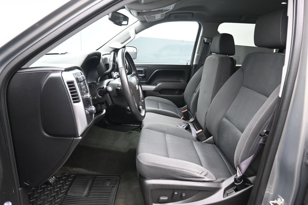 Used 2017 Chevrolet Silverado 1500 LT w/ All Star Edition AWD/4WD image 12