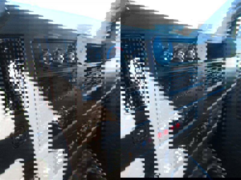 Used 2014 Chevrolet Express 2500 image 18