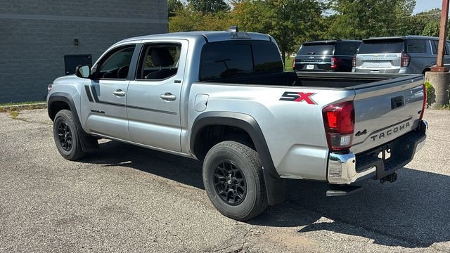 Used 2023 Toyota Tacoma SR5 AWD/4WD image 5
