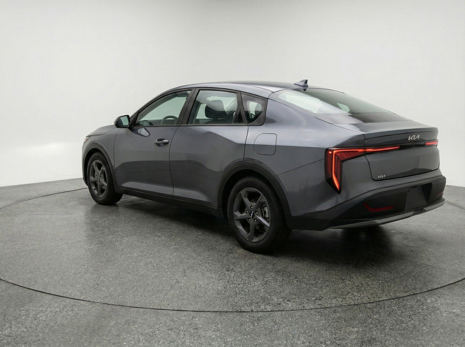 Used 2025 Kia K4 LXS image 6