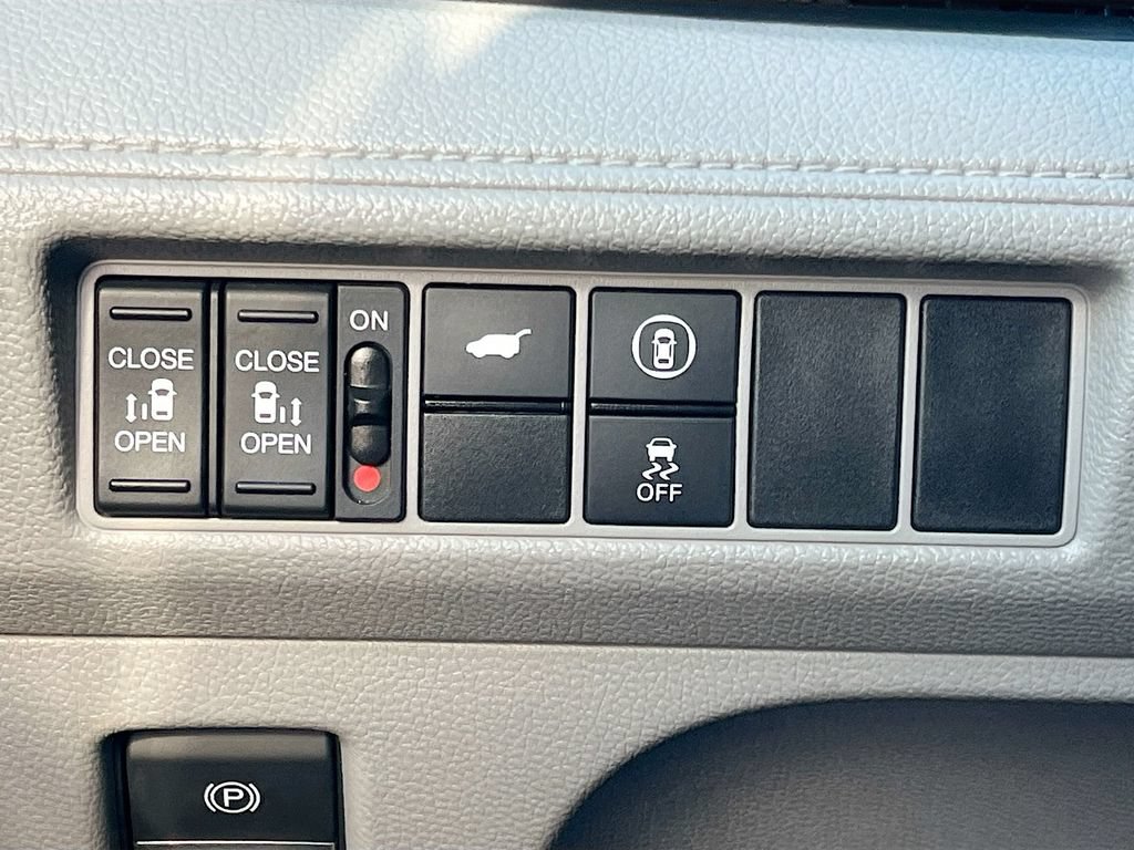 Used 2024 Honda Odyssey EX-L image 10