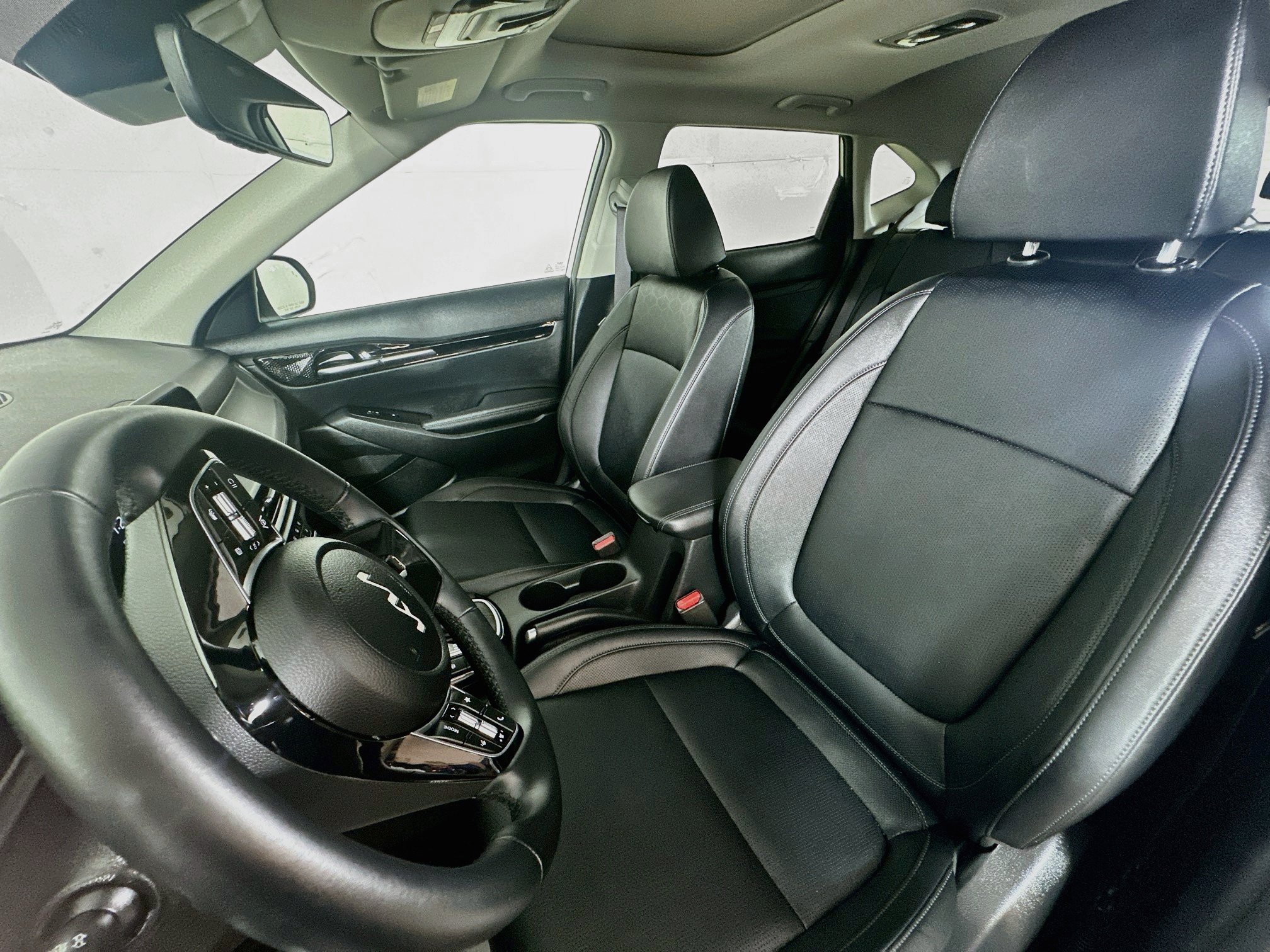 Certified 2024 Kia Seltos EX AWD/4WD image 20