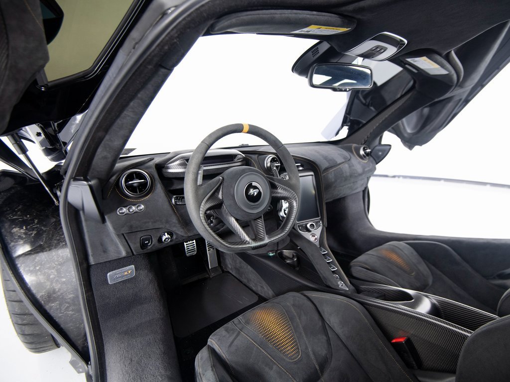 Used 2021 McLaren 765LT image 12