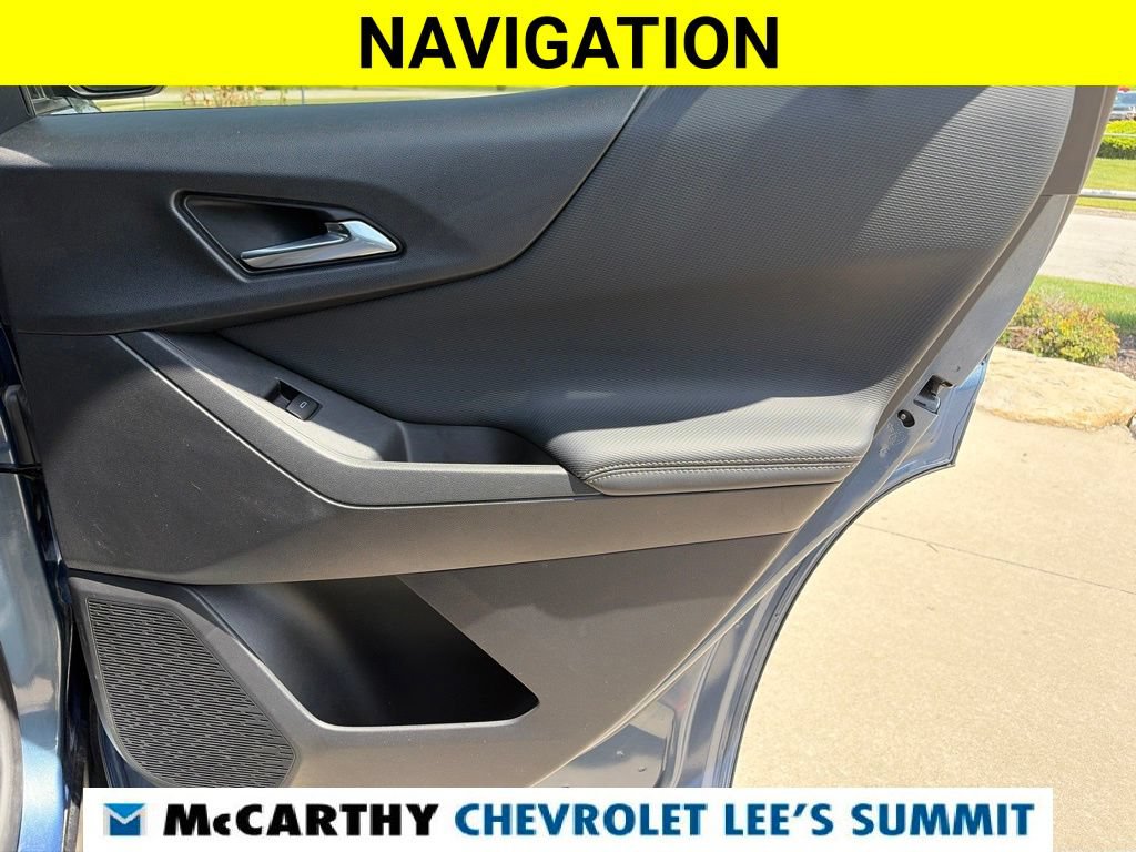 Used 2025 Chevrolet Equinox LT FWD image 30