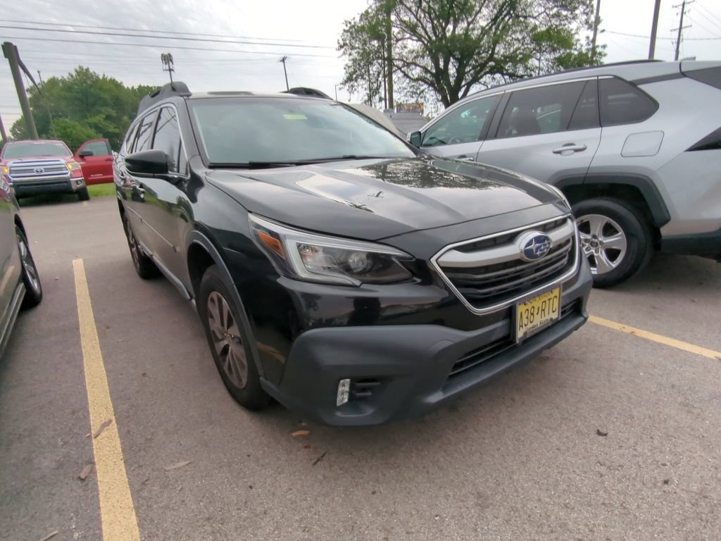 Used 2021 Subaru Outback Premium AWD/4WD image 3